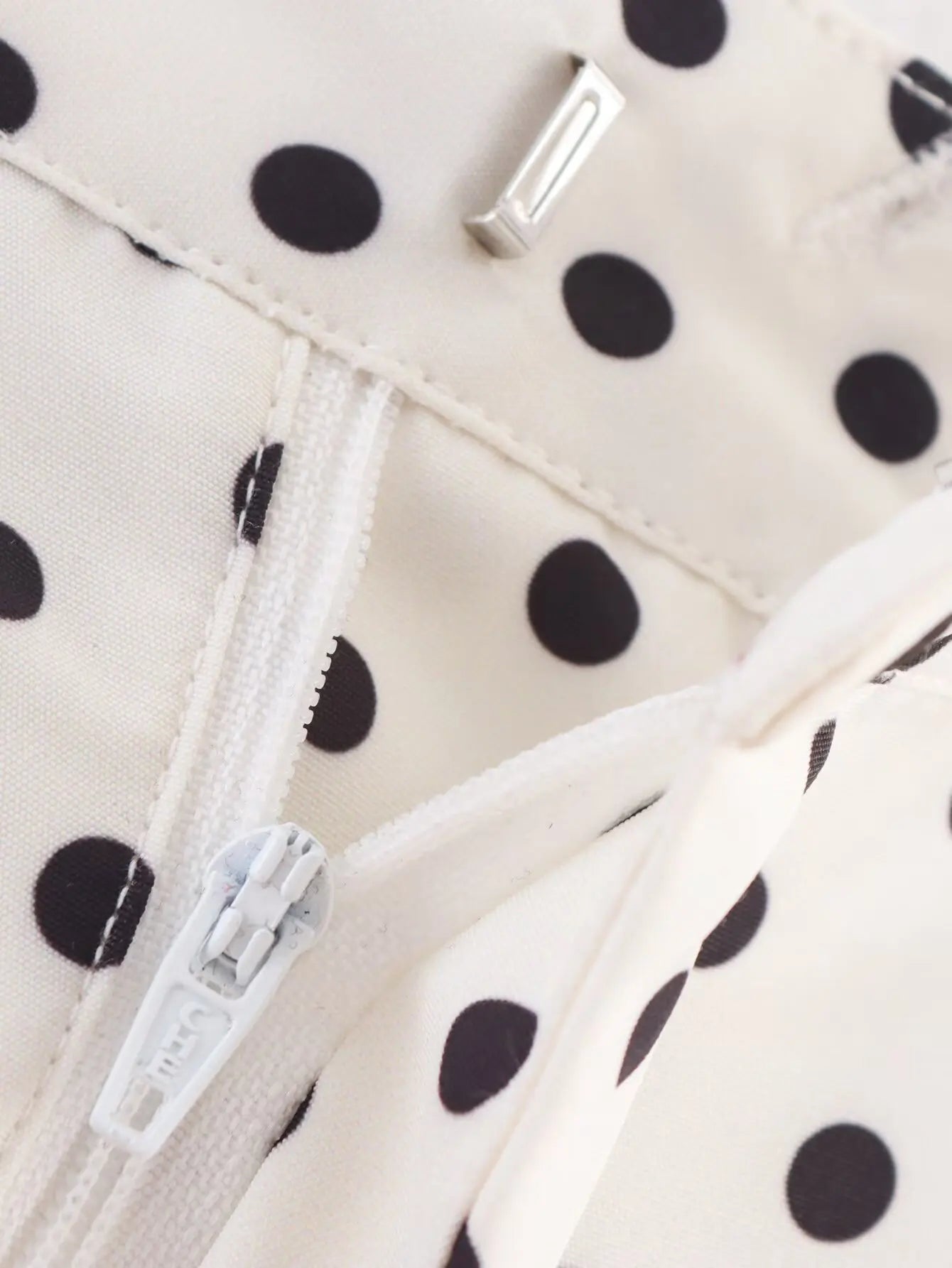 Autumn Retro Polka Dot Long Sleeve Jacket for Women