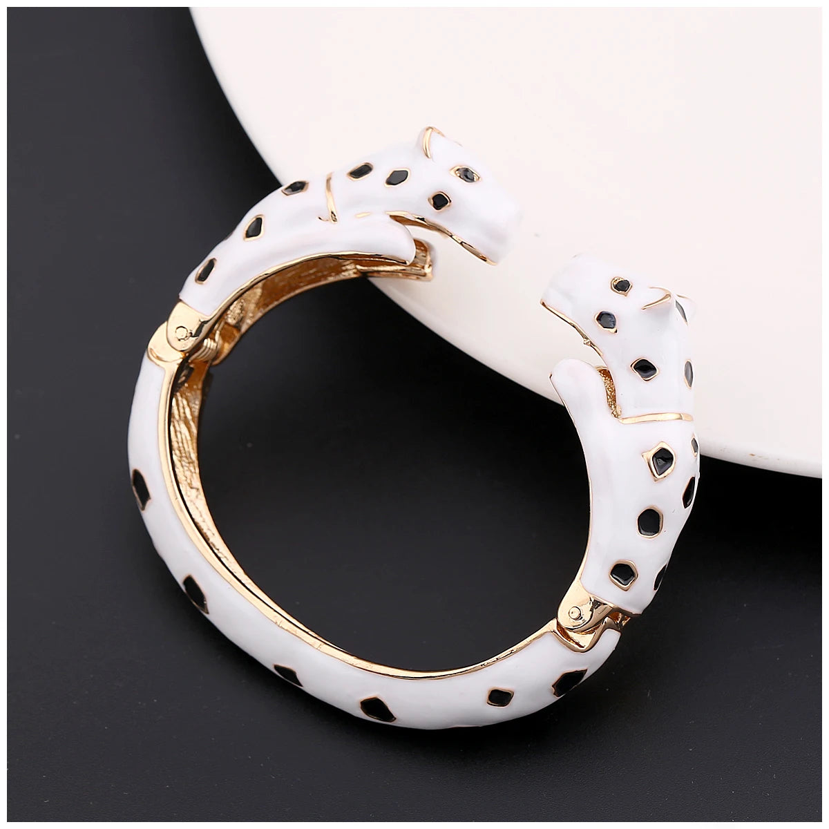 Fashion Colorful Double Leopard Cuff Bracelet for Women