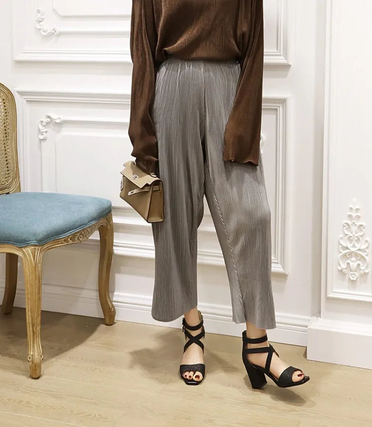 Square Heel Buckle Cross Strap Sandals