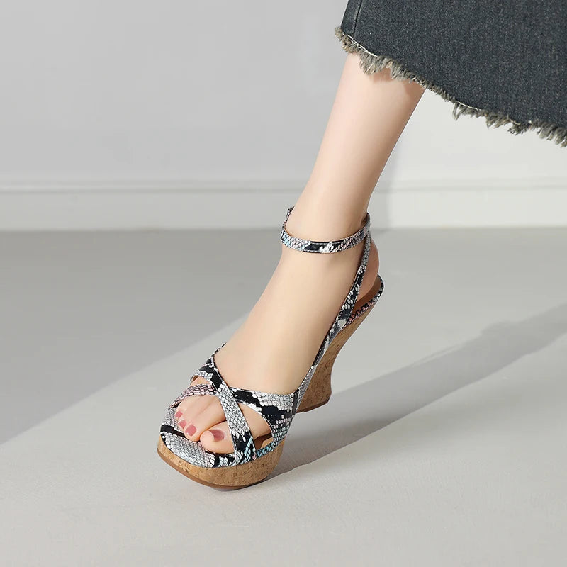 Snakegrain Textured Buckle Platform Wedge Sandals for Women