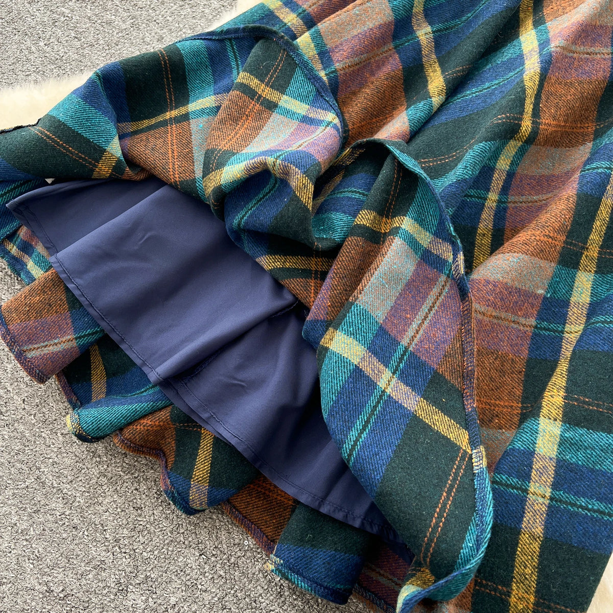 Plaid Knitted Sweater and Long Skirt Two Piece Set for Women