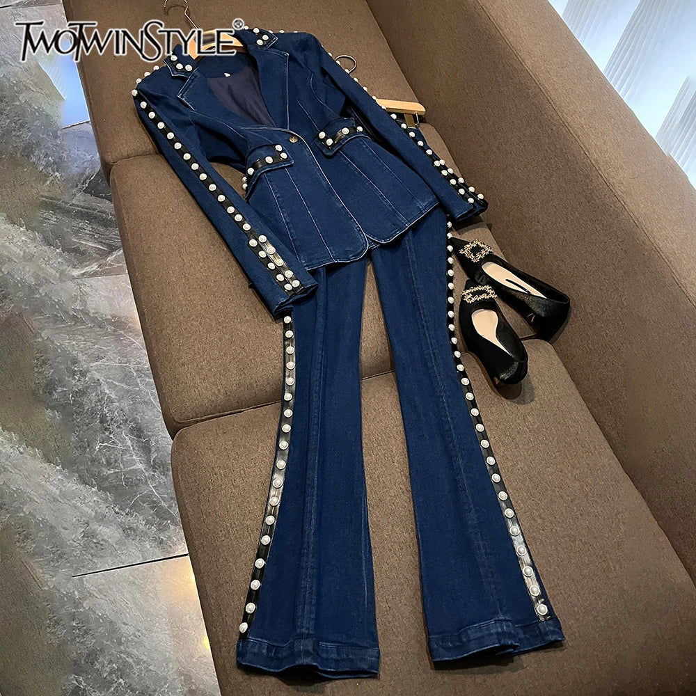 TWOTWINSTYLE Blue Denim Pearl Embellished Suit for Women Tailored Blazer Flared Pants Two Piece Set for Fashion Shows KSE559320