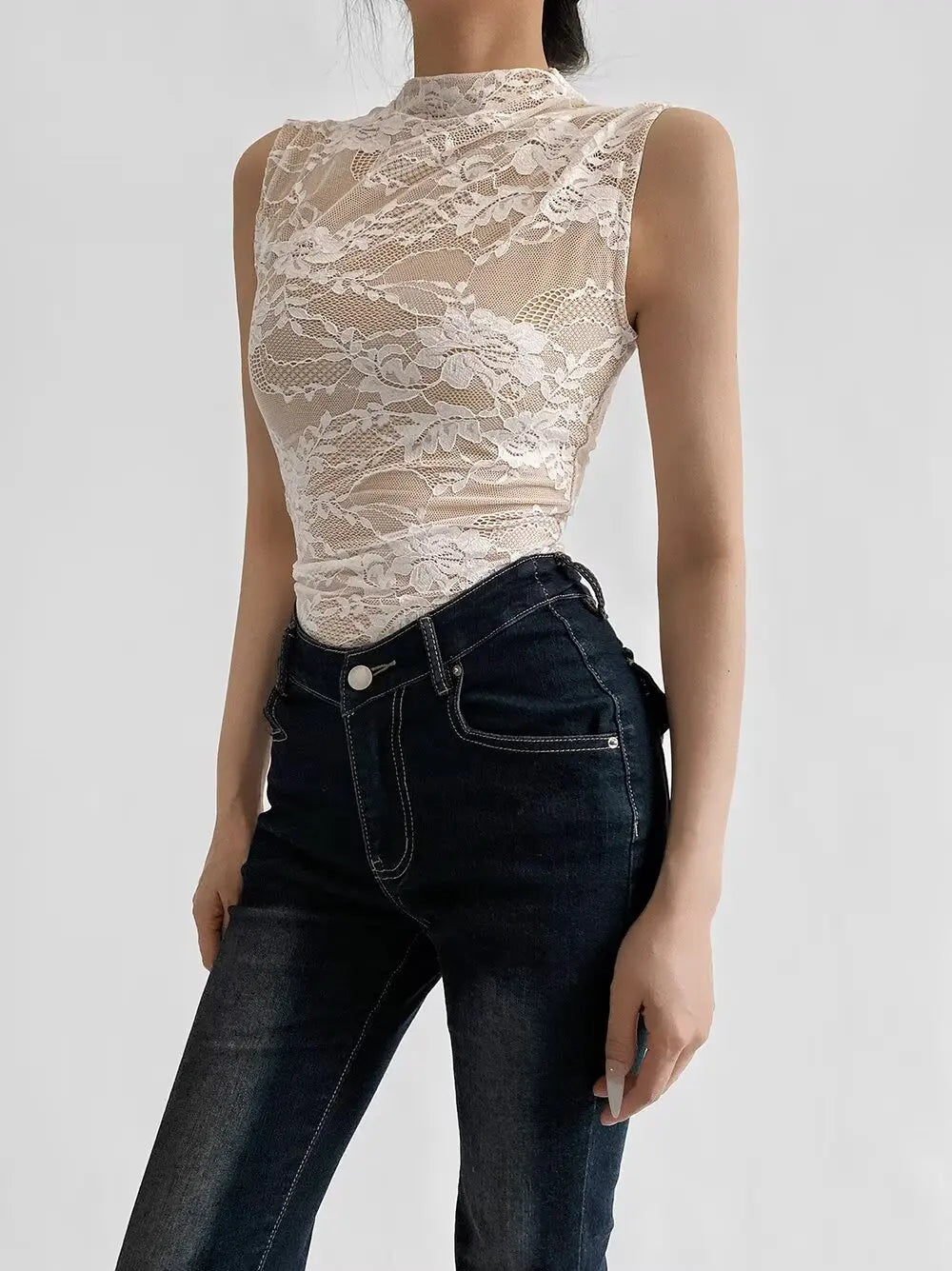 Elegant Sleeveless Bodycon Lace Bodysuit Top For Women