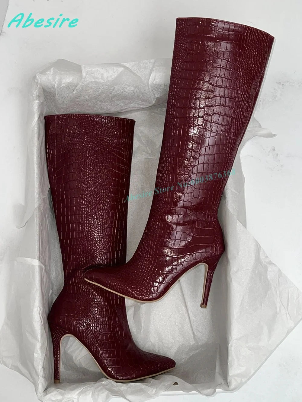 Burgundy Crocodile Pattern Knee High Boots Pointed Toe Stiletto Heel Side-Zipper Women's Boots Retro Sexy Daily Party Shoes