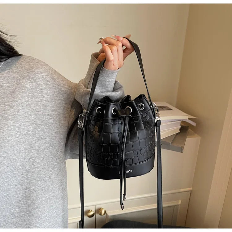2025 New Trendy Women's Drawstring Tote Bag - Vintage Stone Texture Crossbody Satchel with Retro Minimalist Design