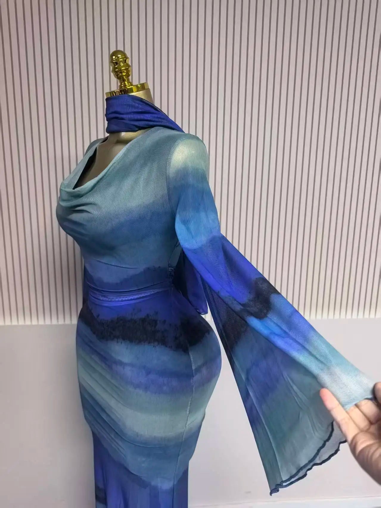 CM.YAYA Women Tie Dye Lace Up Back with Scarf Bodycon Midi Long Sleeve Pleated Maxi Dress Party Education Vacation Long Dresses