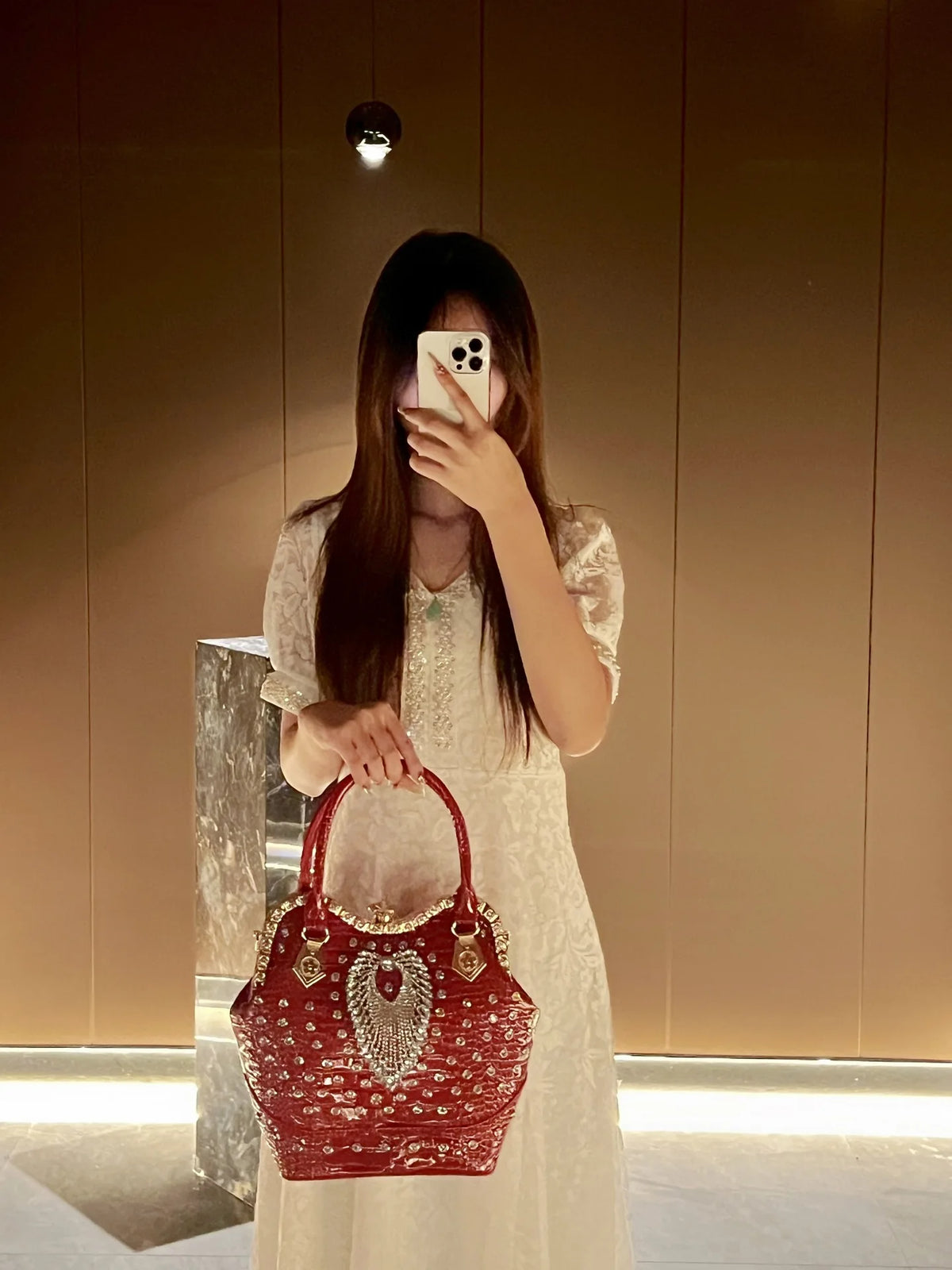 New Women's Dinner Bag with Diamonds Shiny Dinner Party Handbag Luxury Brand Diamond-encrusted Fashionable Women's Shoulder Bag