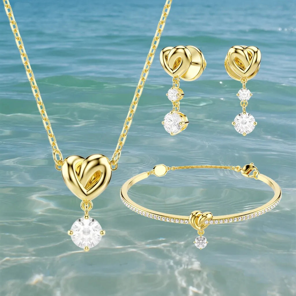Gold Plated Sparkling Zirconia Crystal Pendant for Women