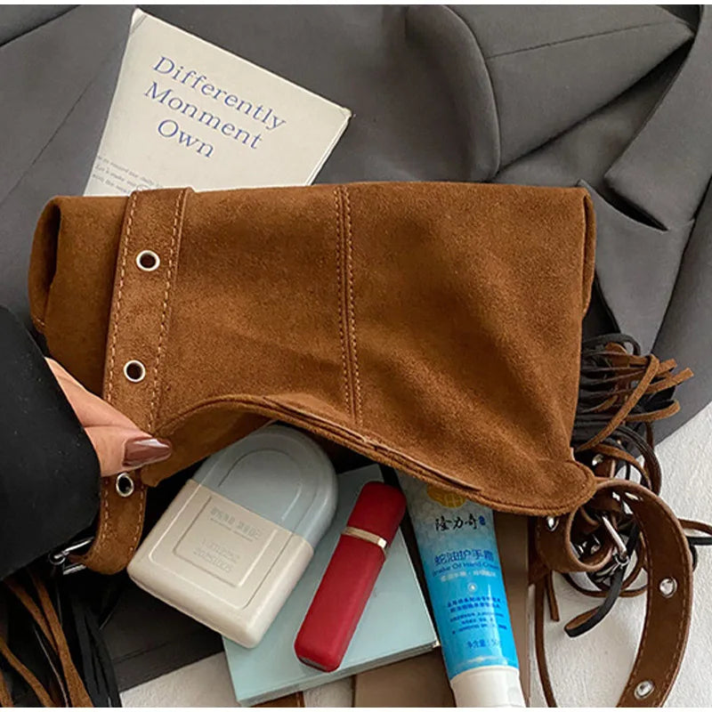 Luxury Tassel Lady Clutch With Adjust Shoulder Strap Large Capacity Shoulder Crossbody Bag Korean Fashion Versatile Dumpling Bag