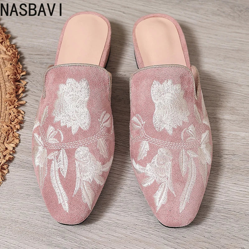 Chic Floral Velvet Embroidered Mules