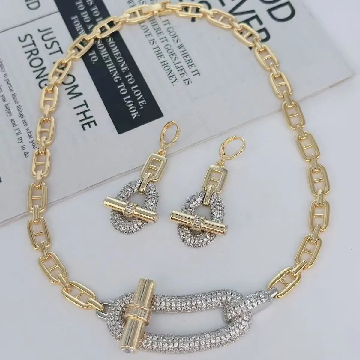 Rhinestone Necklace And Earrings Set