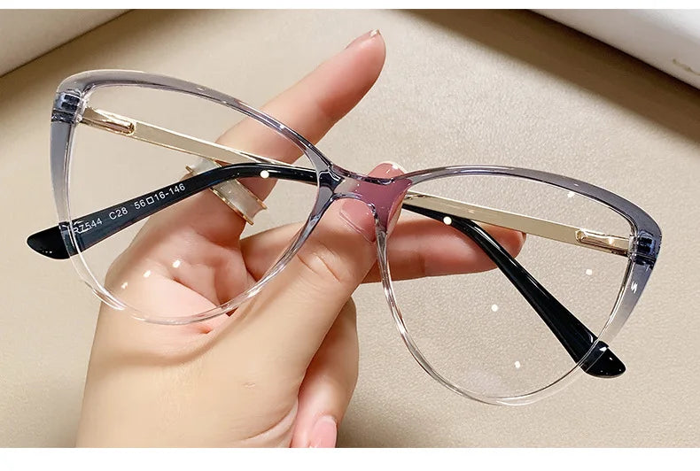 Gradient Frame Fashion Glasses