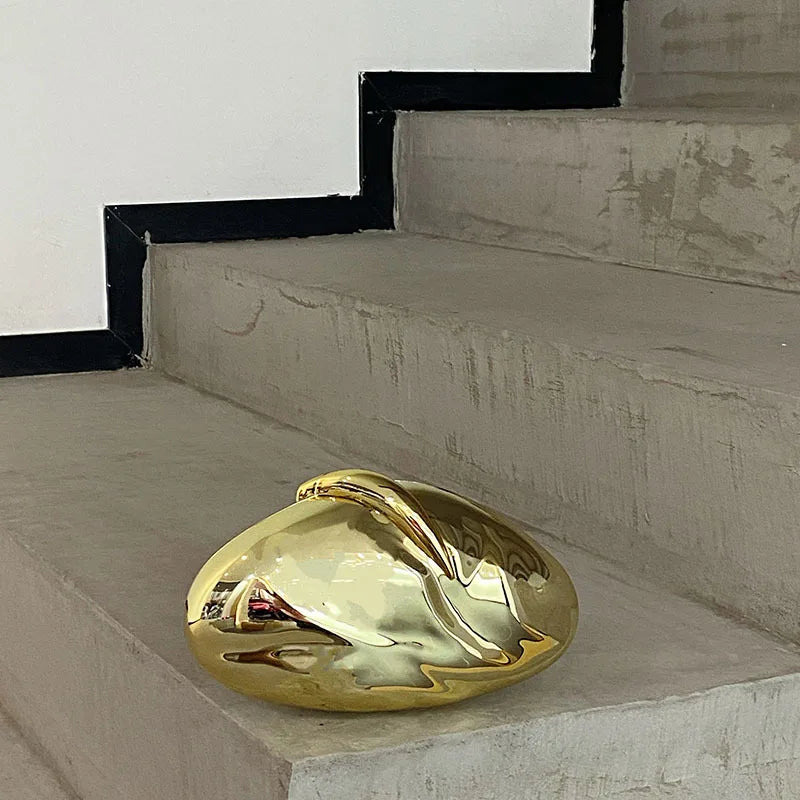 Shiny Egg Shaped Acrylic Hard Shell Clutch Bag for Women