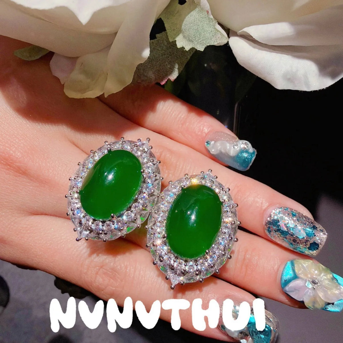 Green Chalcedony Jewelry Set With Sparkling Accents
