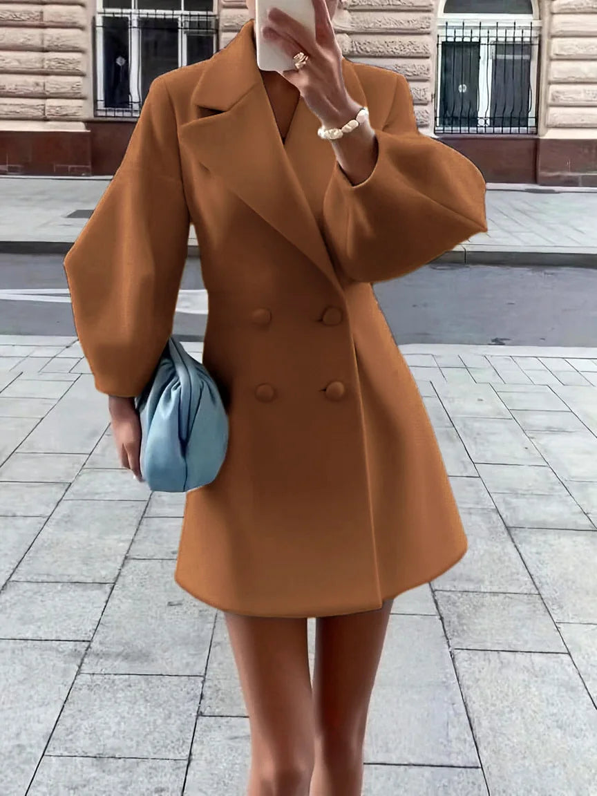 2026 Retro European Style Lantern Sleeve Notch Collar Woolen Coat Short Length Vintage Court Fashion Women's Outerwear