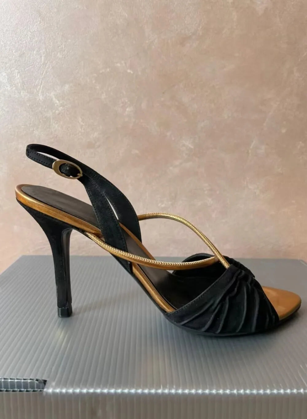 Black And Gold Pointed Toe Stiletto Sandals With Crisscross Straps For Women