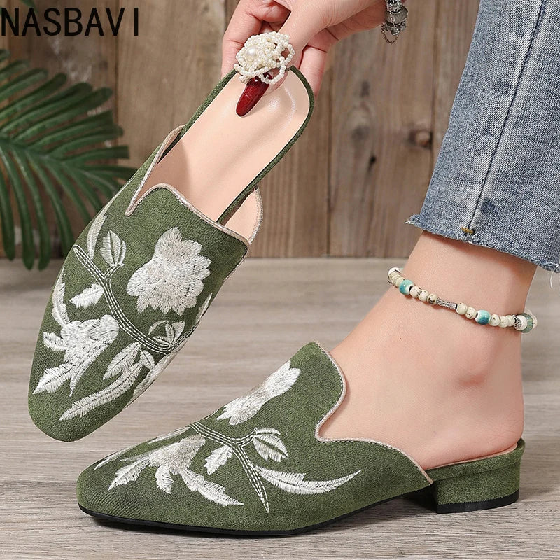 Chic Floral Velvet Embroidered Mules