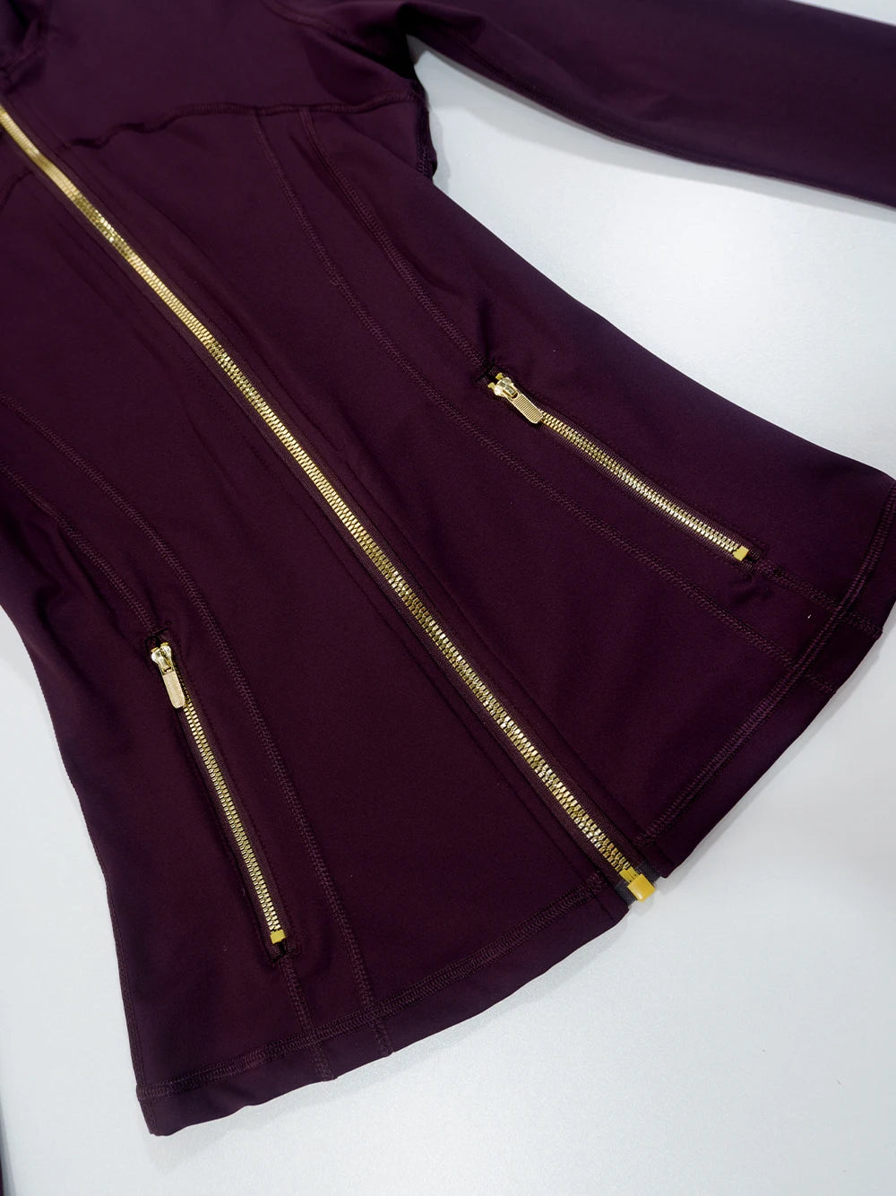 Slimming Gold Zipper Jacket and Yoga Pants Set for Women