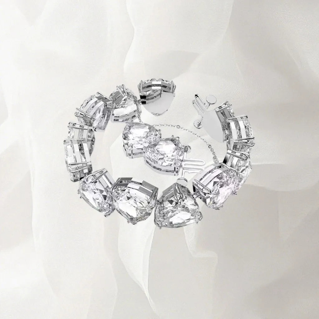 Elegant Gold Plated Zirconia Pendant Set for Women