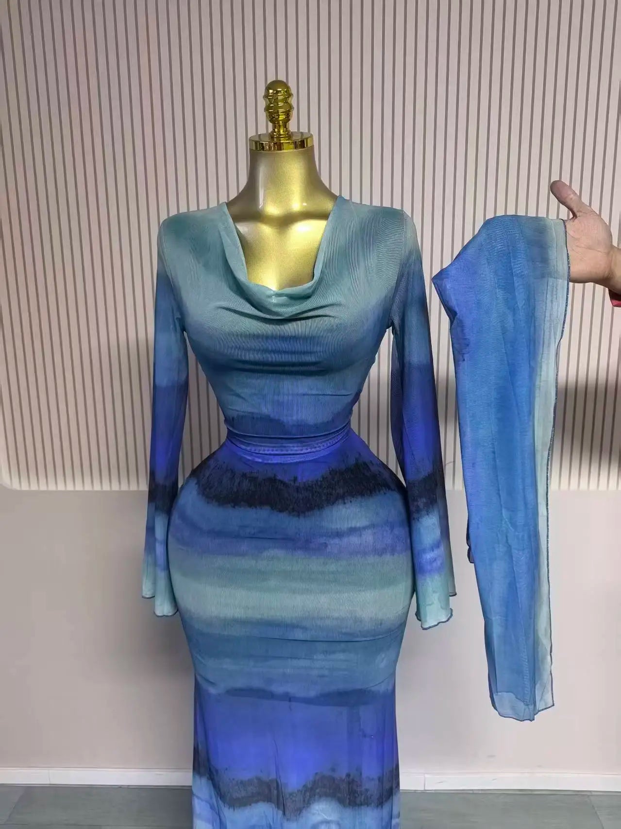 CM.YAYA Women Tie Dye Lace Up Back with Scarf Bodycon Midi Long Sleeve Pleated Maxi Dress Party Education Vacation Long Dresses