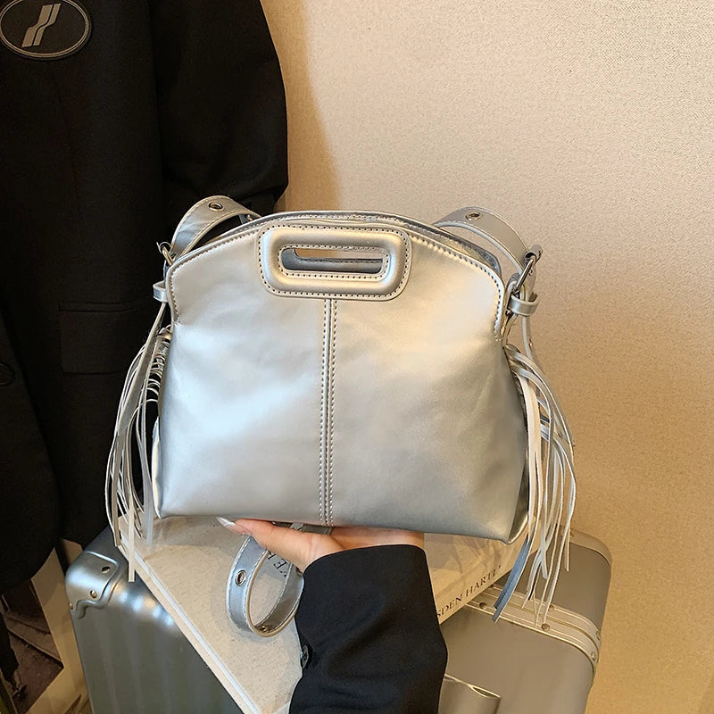 Luxury Tassel Lady Clutch With Adjust Shoulder Strap Large Capacity Shoulder Crossbody Bag Korean Fashion Versatile Dumpling Bag