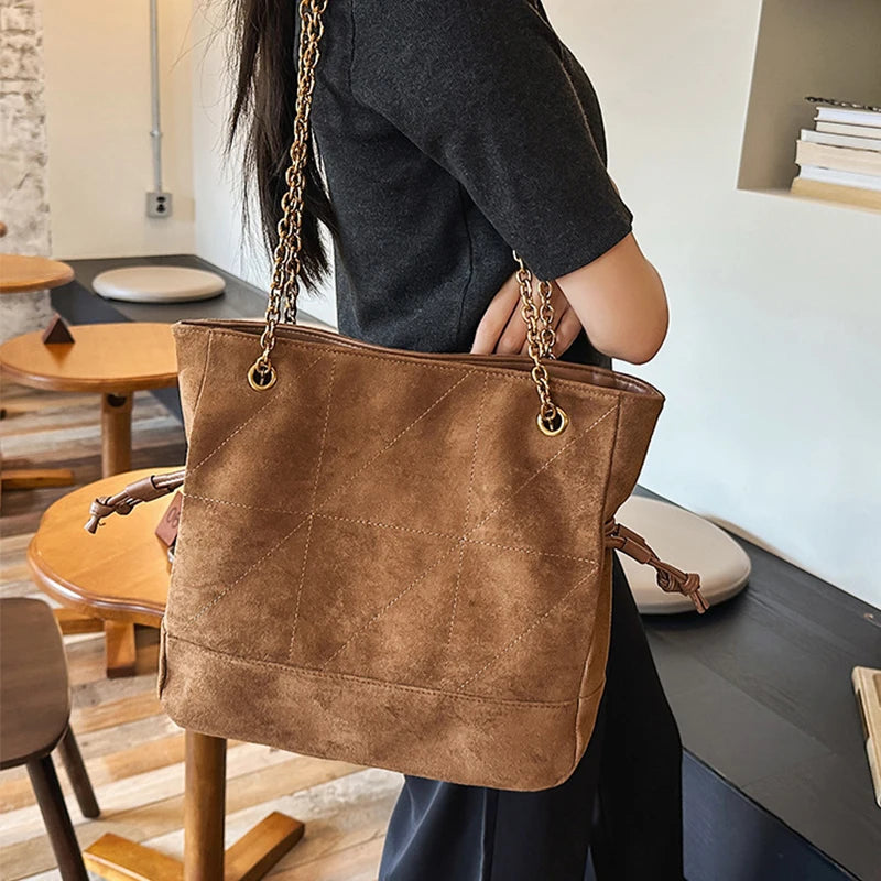 Brand Diamond-shaped Underarm Bag New Women Luxury Retro Fashion Versatile Drawstring Chain Bag Textured Hardware Shoulder Bag