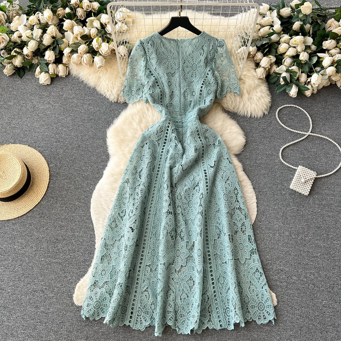 Korean Version Retro High-end Round Neck Lotus Leaf Sleeve Lace Dress for Women's 2026 Summer New Temperament Elegant Long Dress