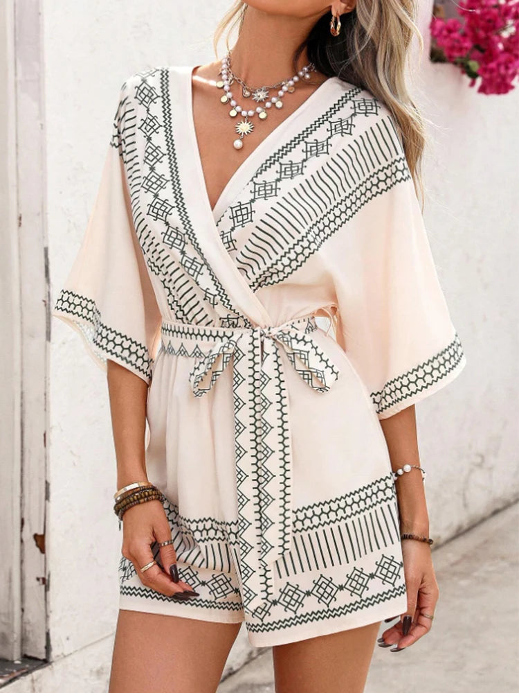 Ladies Belted Five-Quarter Sleeve Geometric Print Dress Shorts Perfect for Beach Sunbathing and Summer Vacations