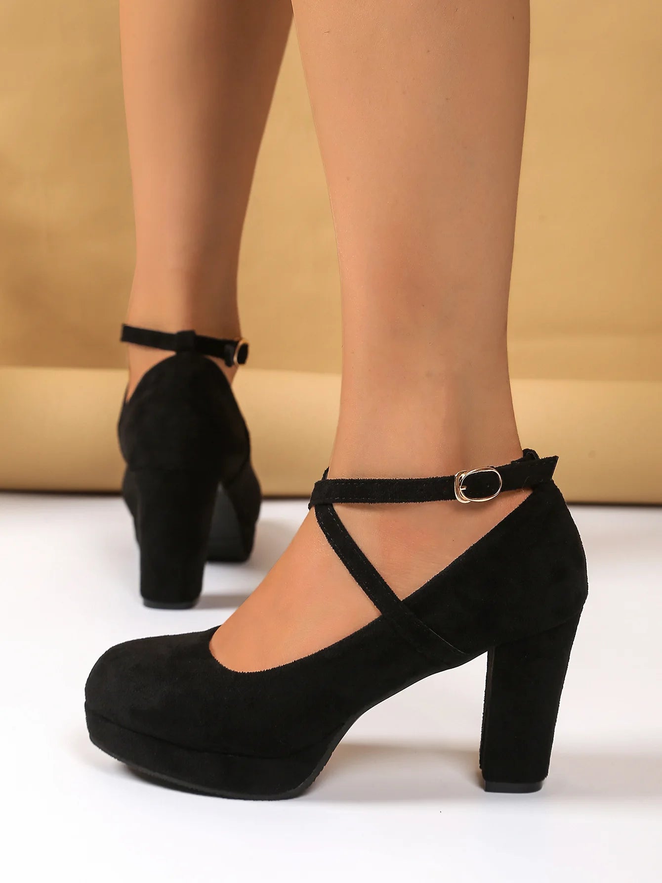 Square Heel Mary Jane Pump With Buckle