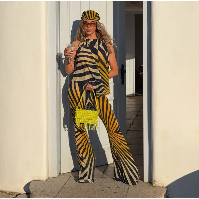 Retro Geometric Stripe Two Piece Set With Halter Top And Flare Pants for Women