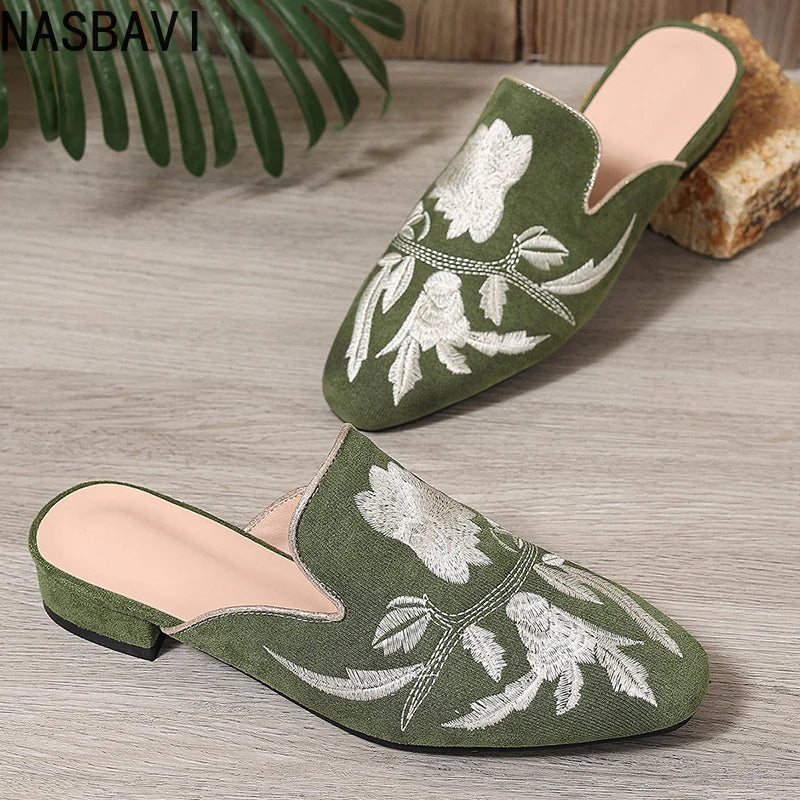 Chic Floral Velvet Embroidered Mules