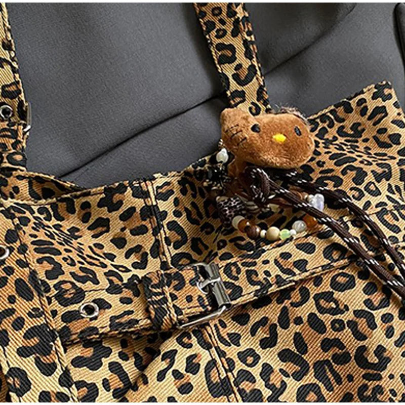 Fashion Versatile Leopard Print Tote Bag Women Large-capacity Canvas Shoulder Bag Work Commuting Relaxing Handbag With Pendant
