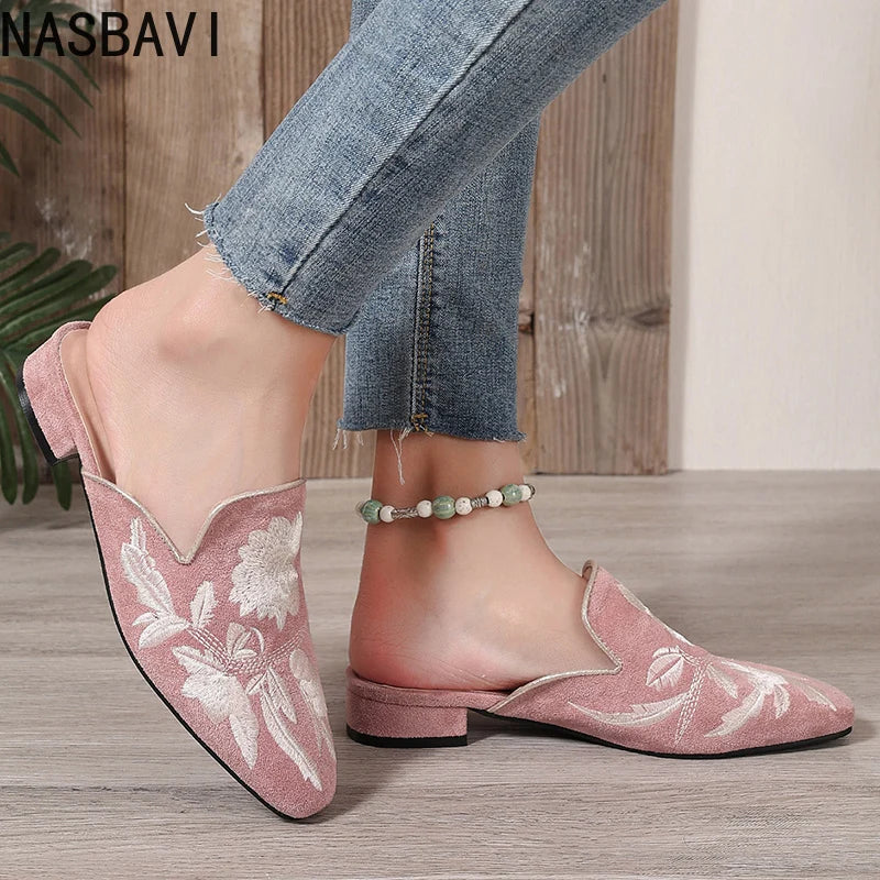 Chic Floral Velvet Embroidered Mules