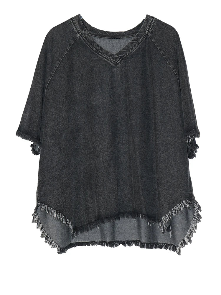 [EAM] Women Black Denim Burr Irregular Big Size Casual T-shirt New V-Neck Half Sleeve Fashion Tide Spring Summer 2025 1DJ1392