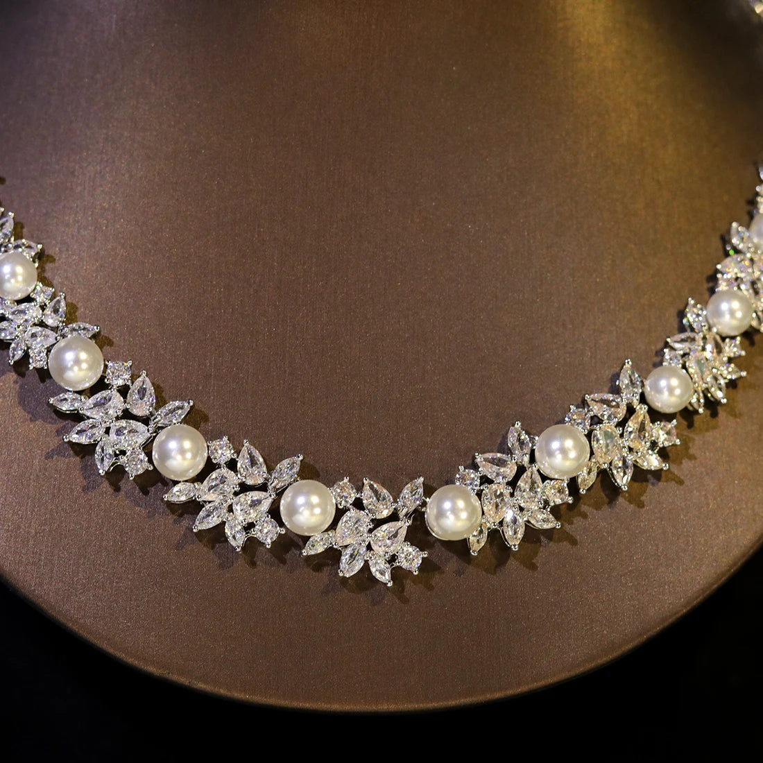Elegant Crystal Necklace And Earrings Set For Women