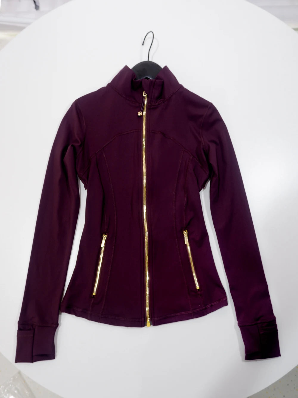 Slimming Gold Zipper Jacket and Yoga Pants Set for Women