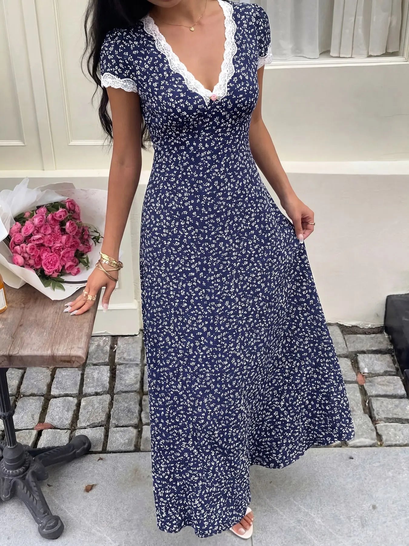 Elegant Patchwork Lace Midi Dress with Casual Print for Women