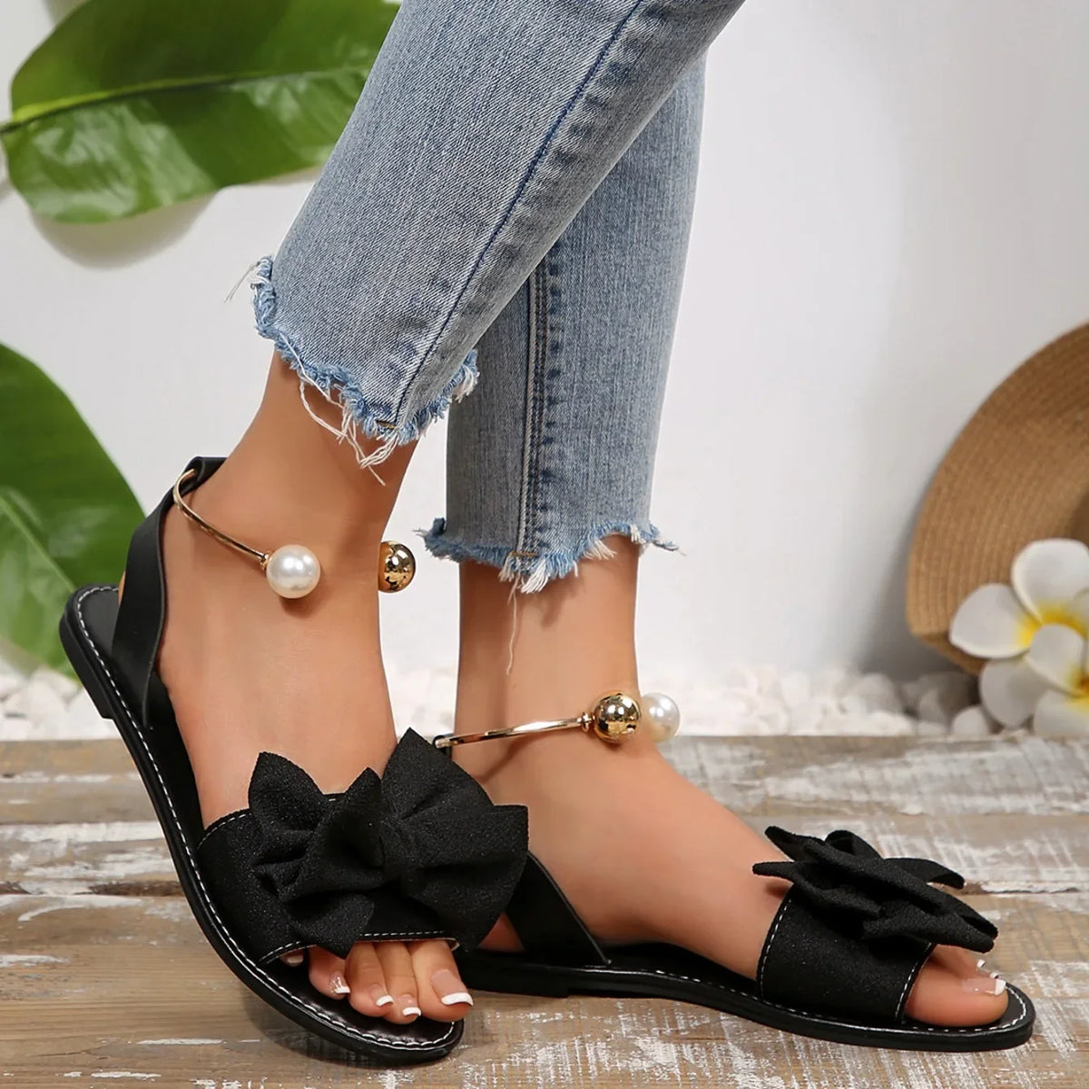 Lightweight Casual Beach Bow Tie Flat Sandals for Women
