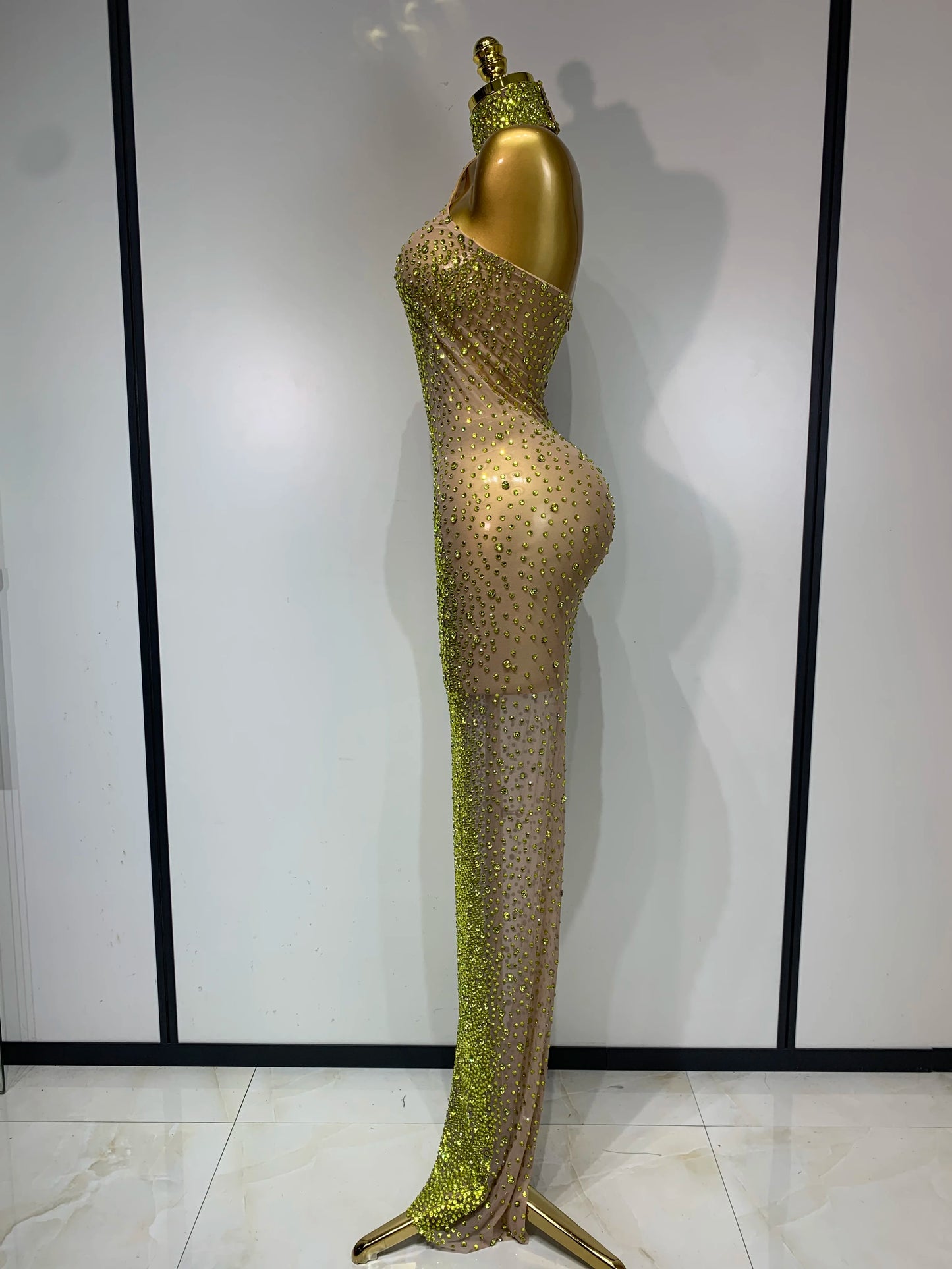 2025 New Sleeveless Mesh See Through Long Dress Sexy Backless Sparkly Rhinestone Dress Celebration Festival Evening Party Gowns