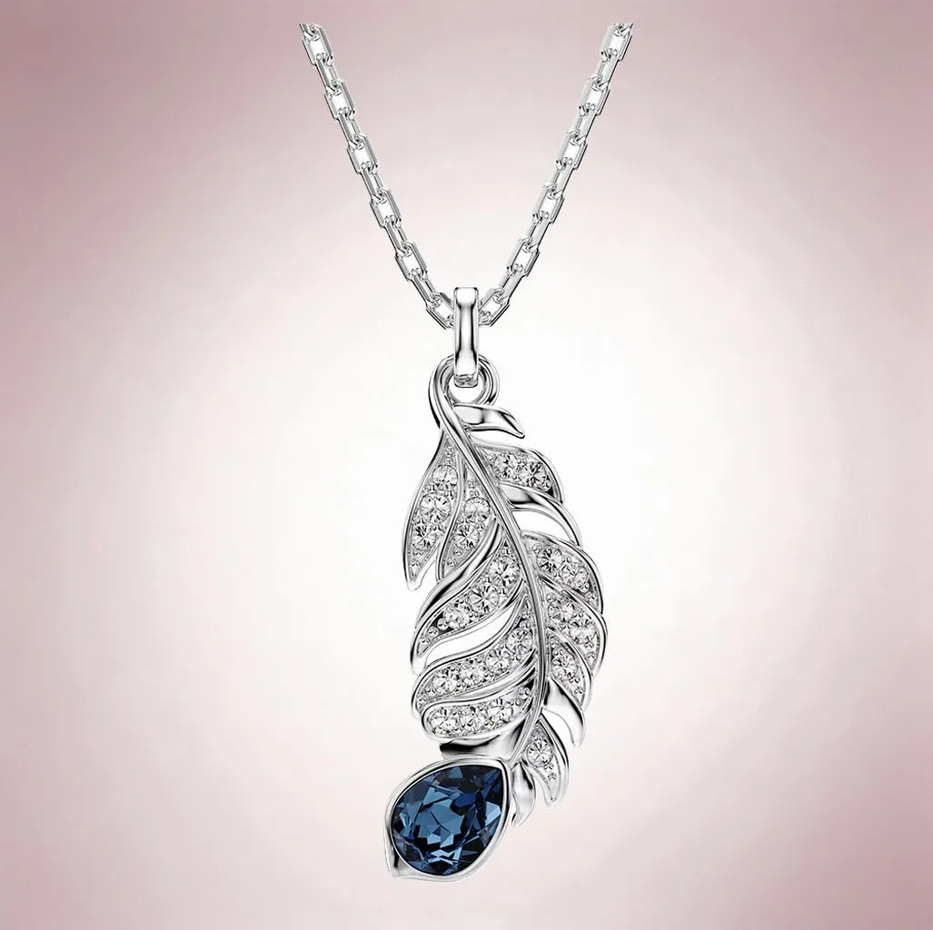 Elegant Dazzling Teardrop Crystal Jewelry Set for Women