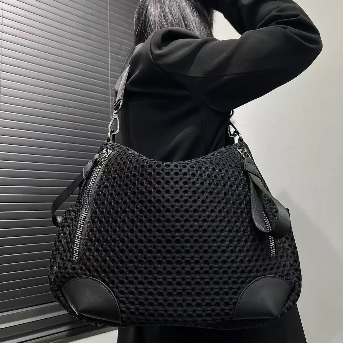 Retro Nylon Mesh Shoulder Bag With Large Capacity for Women