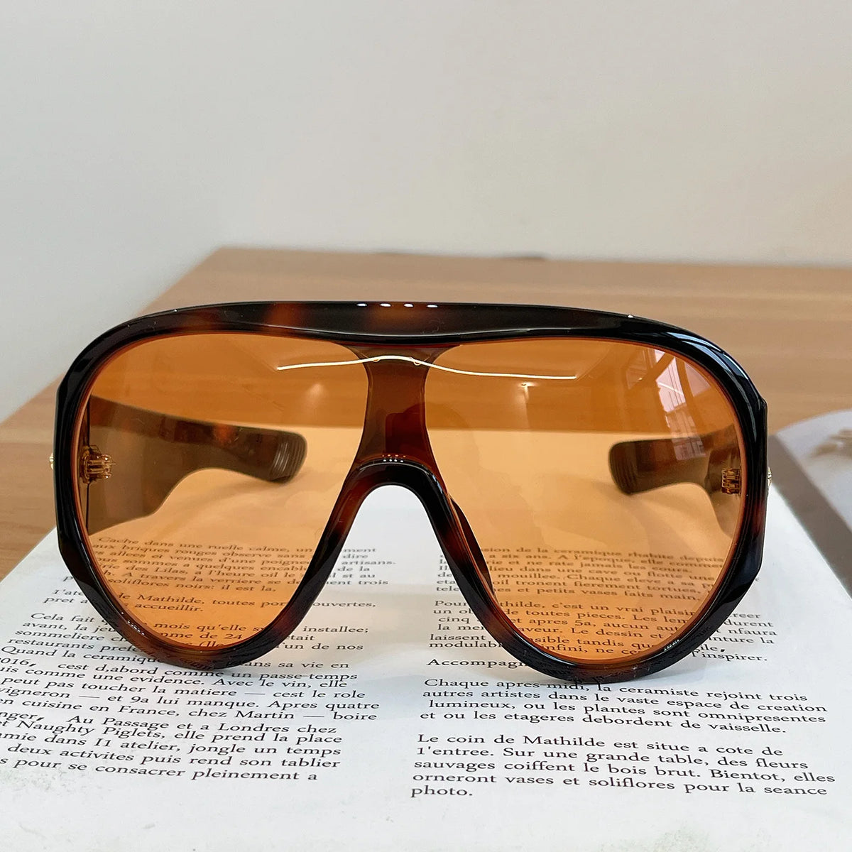 Oversized UV400 Shield Sunglasses