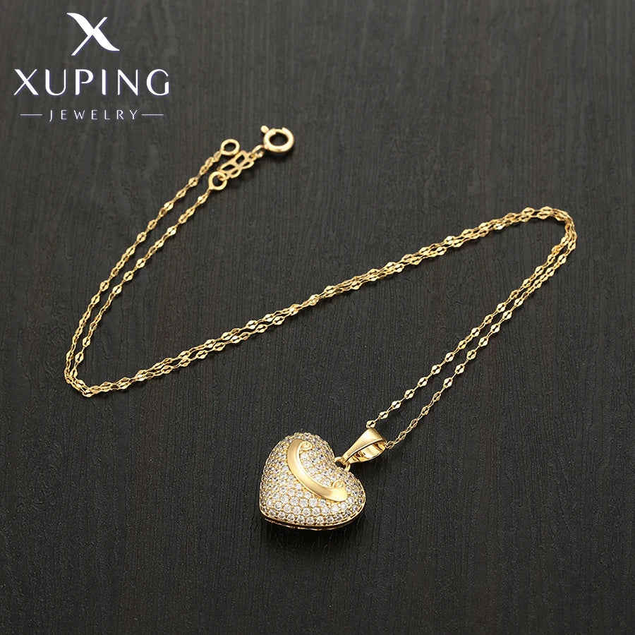 Light Gold Heart Pendant Link Necklace