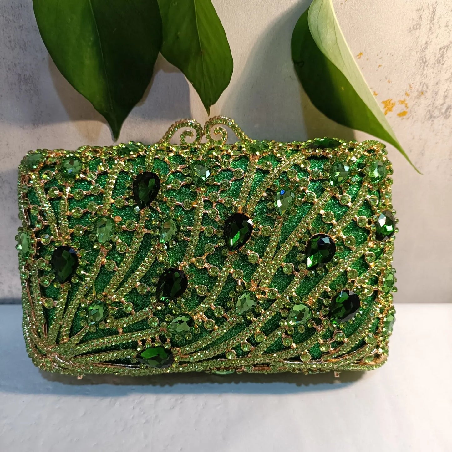 Elegant Jade Green Women Big Stones Evening Bags Crystal Metal Clutches Bags Green Wedding Party Minaudiere Purses and Handbags