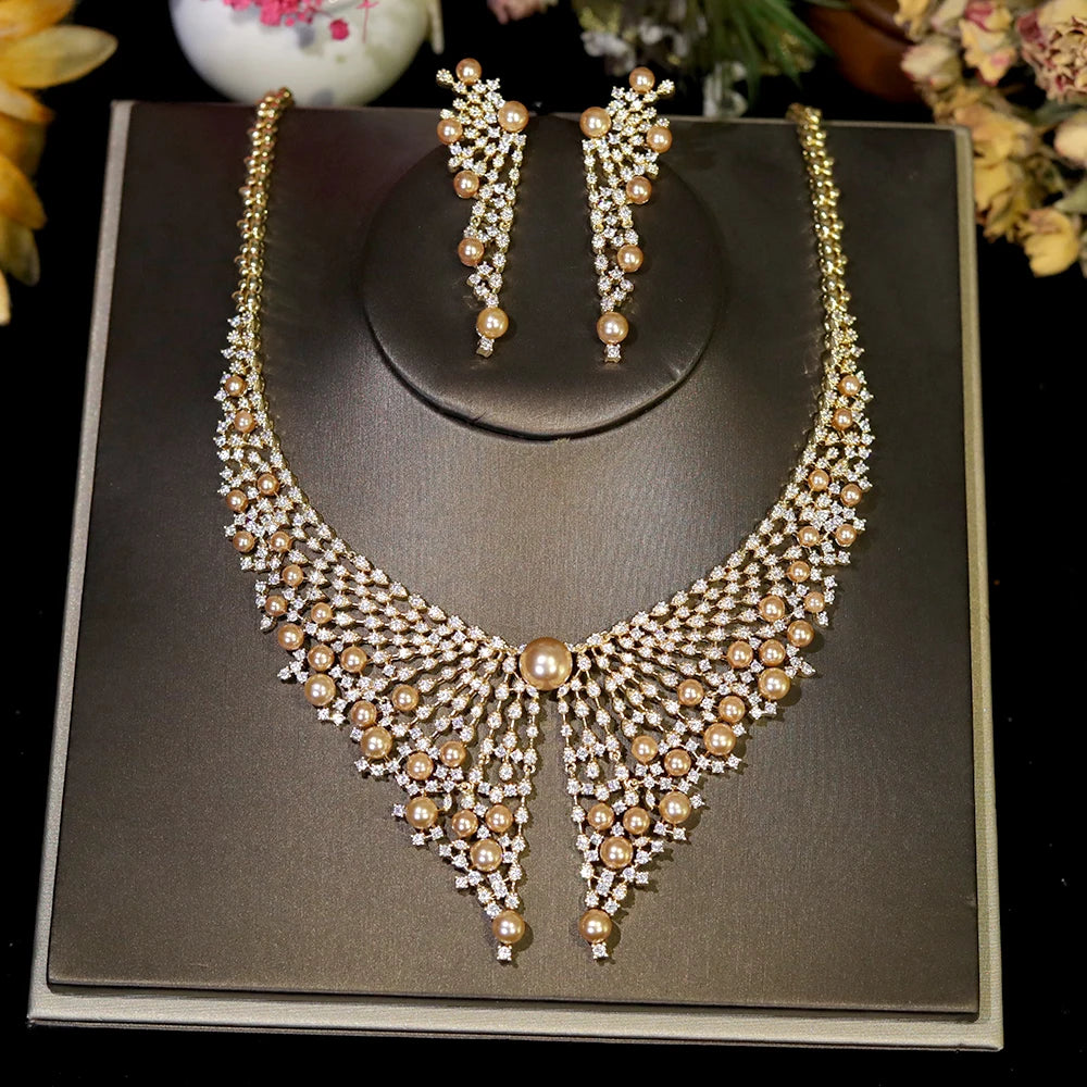 Luxurious Crystal Pearl Bridal Necklace Set for Women