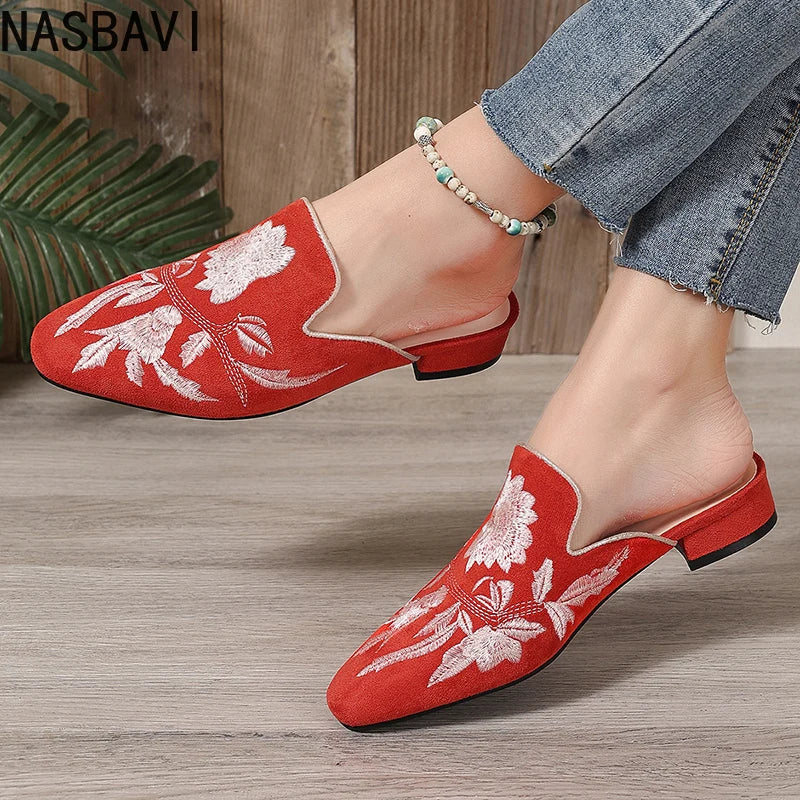 Chic Floral Velvet Embroidered Mules