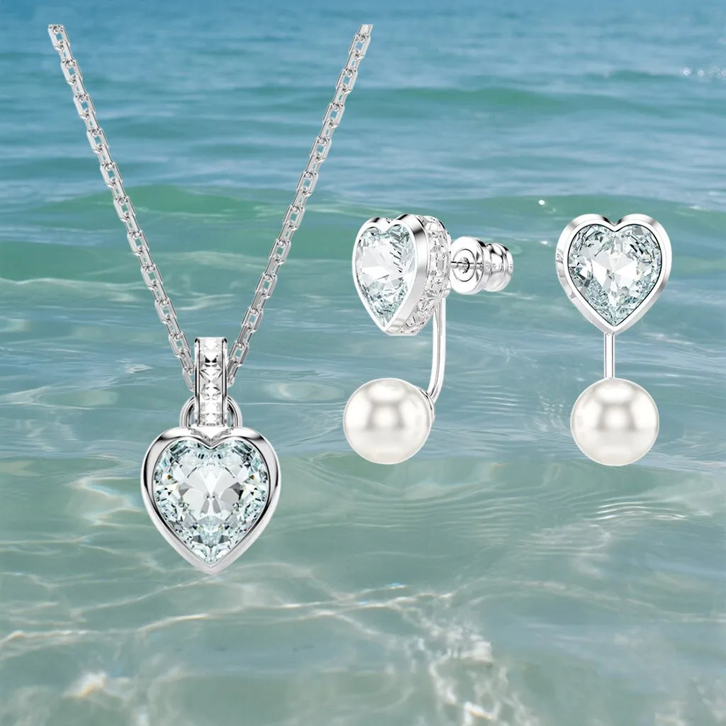 Gold Plated Sparkling Zirconia Crystal Pendant for Women