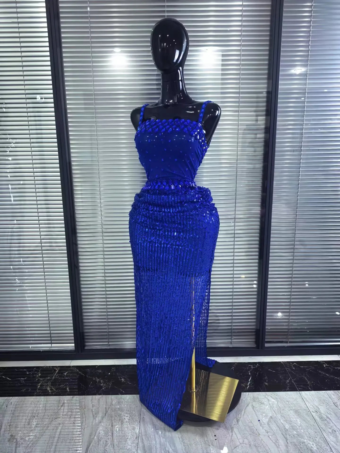 Blue Color Women Sleeveless Sexy Sparkly Crystal 2 Pieces Bodycon Long Dress Mesh Celebrate Birthday Photoshoot Wear
