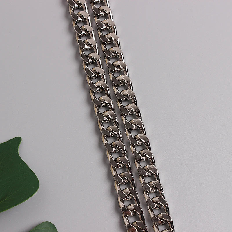 Trendy Gold Metal Decorative Waist Chain Belt for Women