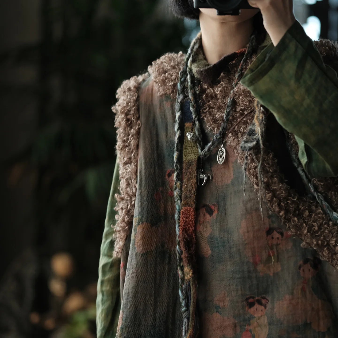 Winter Vintage Cartoon Print Knit Vest Coat for Women
